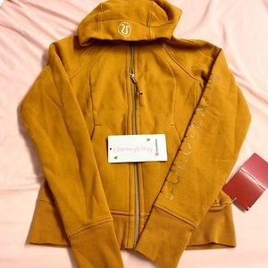 Lululemon Lunar New Year LNY Gold Scuba Zip Hoodie Logo Sleeve Size 4